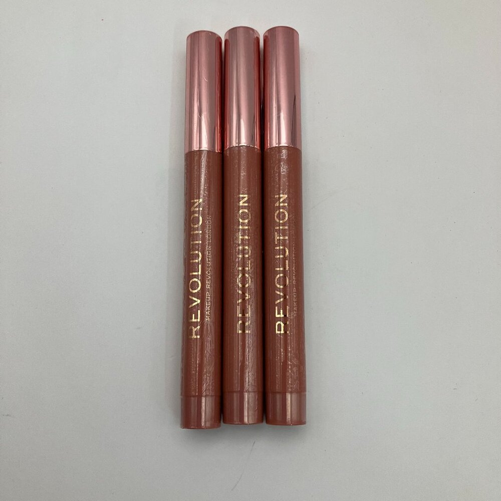 Makeup Revolution Velvet Kiss Lip Crayon Cutie SO50A Pack Of 3 Pcs